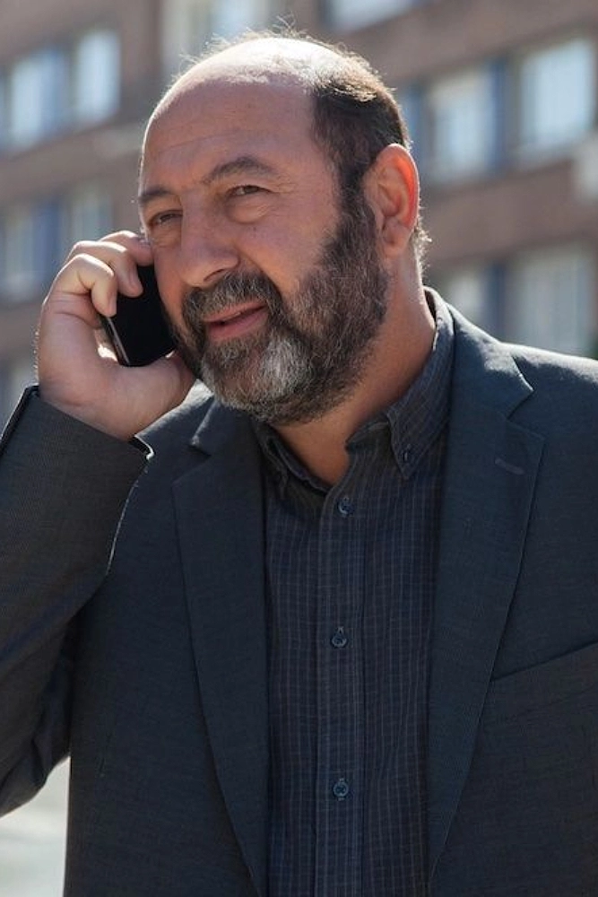 kad-merad-baron-noir-casting-saison4-canaplus-comediens-roles