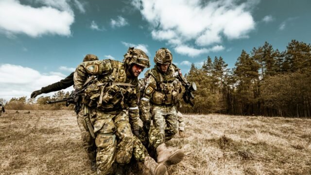 Casting figurants militaires de 18 à 65 ans à Paris pour un long-métrage