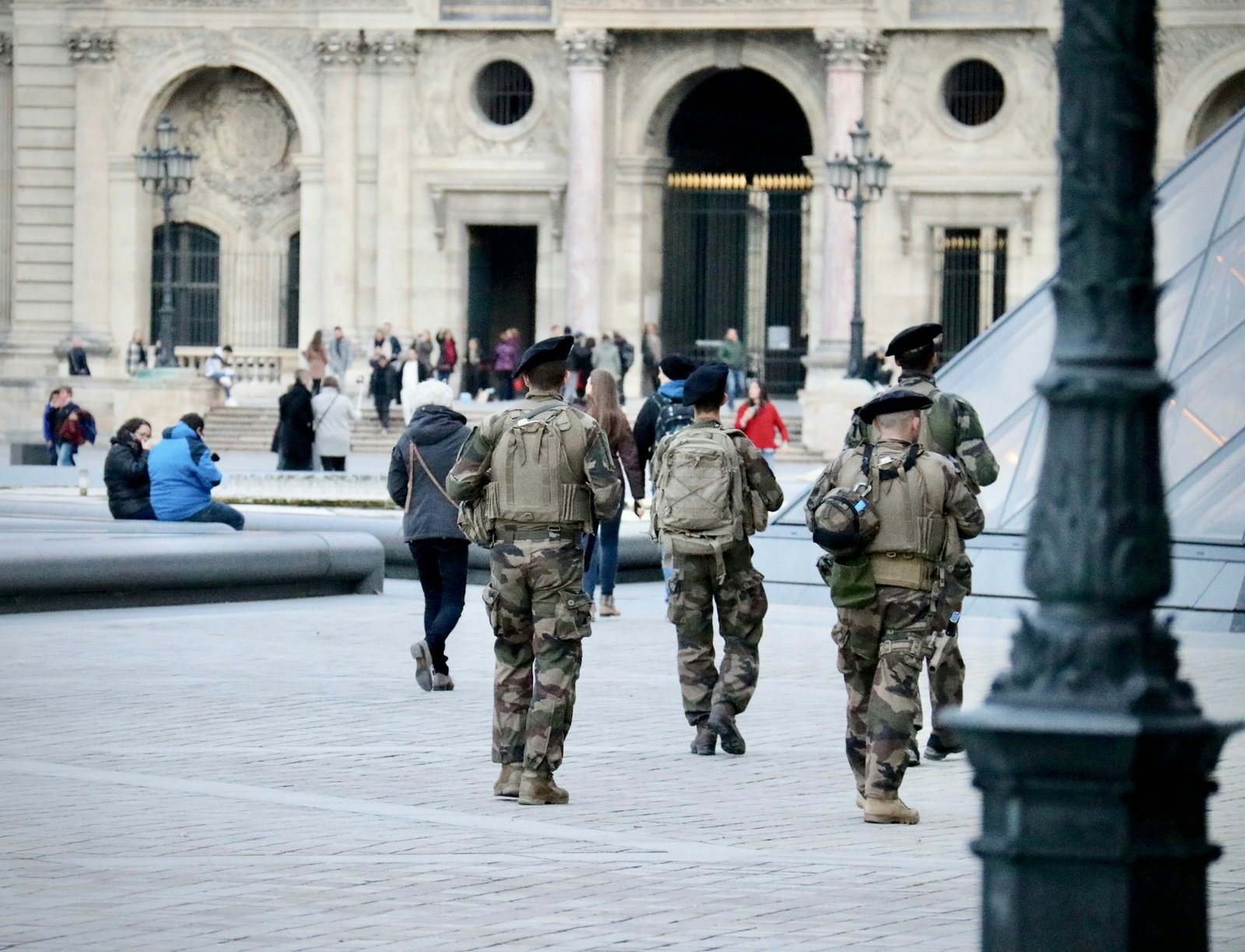 Casting silhouettes militaires en Île-de-France pour projet défense